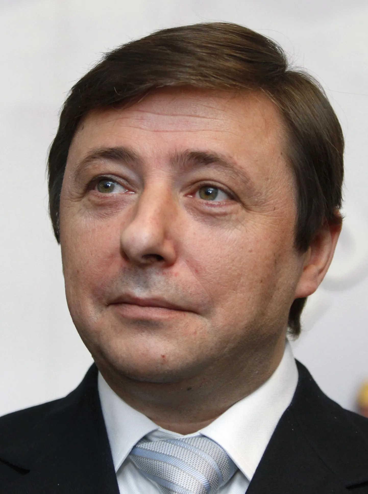 Александр Хлопонин.