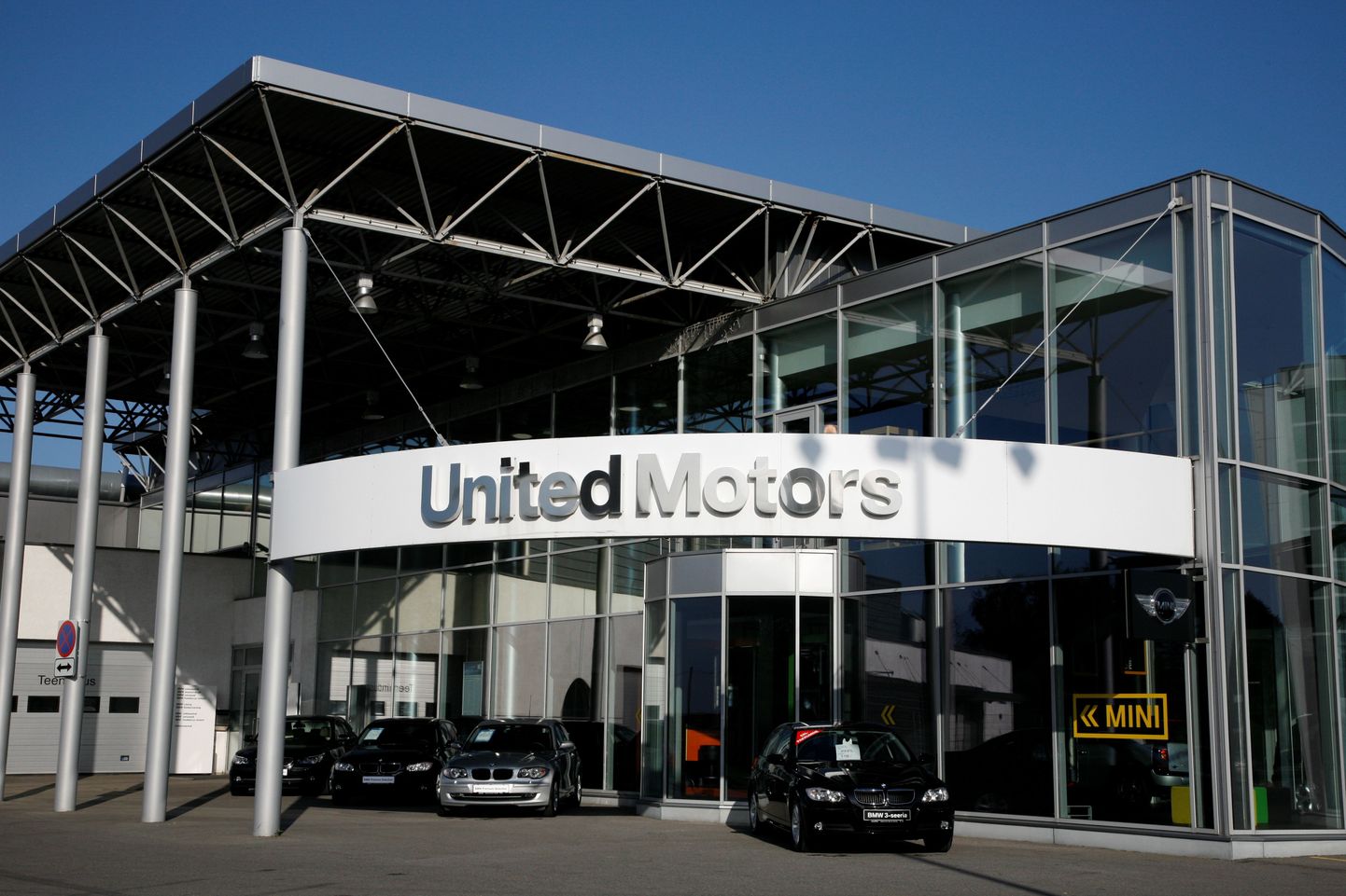 United Motorsi esindus.