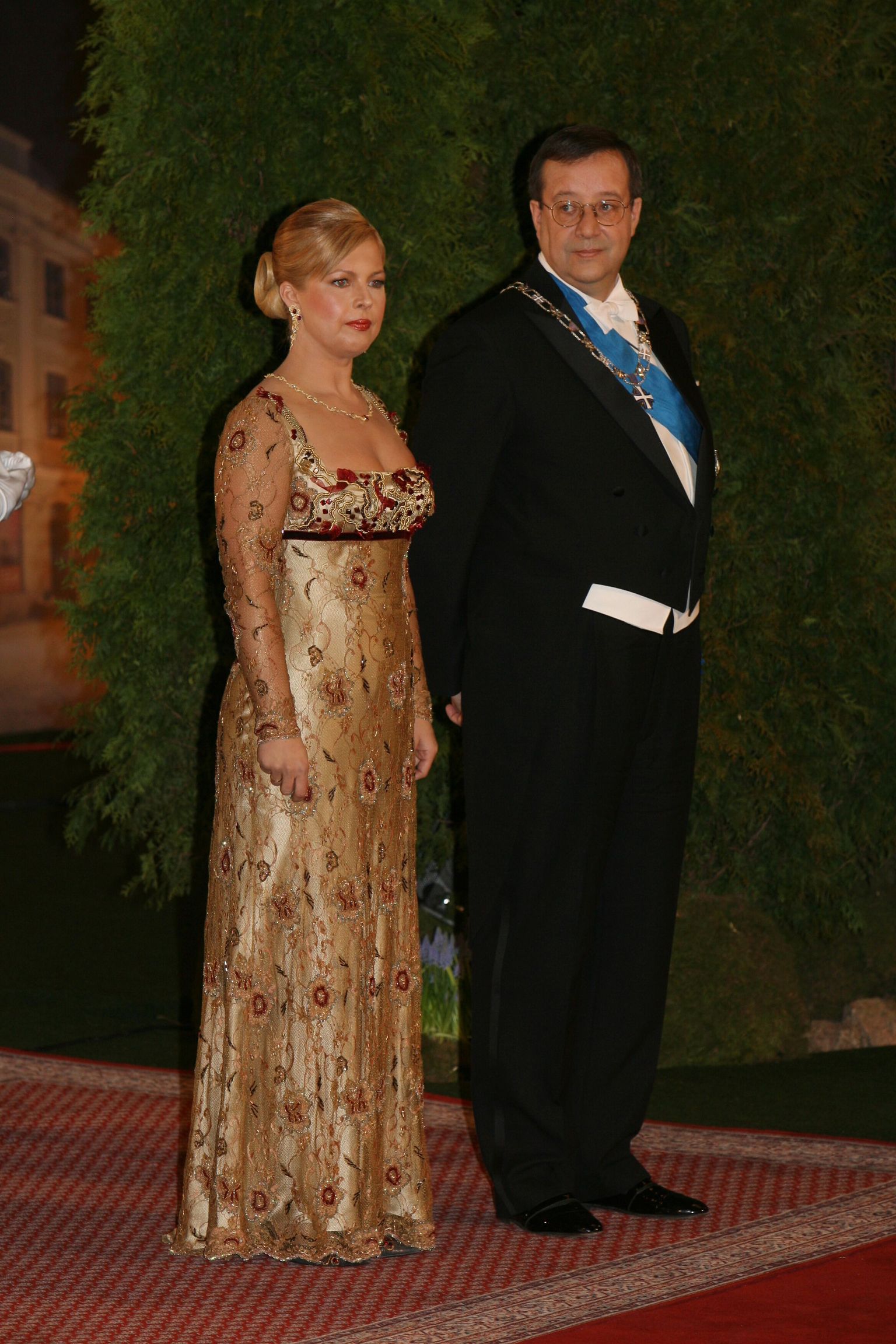 President Toomas Hendrik Ilves abikaasa Evelin Ilvesega 2007. aastal Eesti Vabariigi aastapäeva vastuvõtul Tartus.