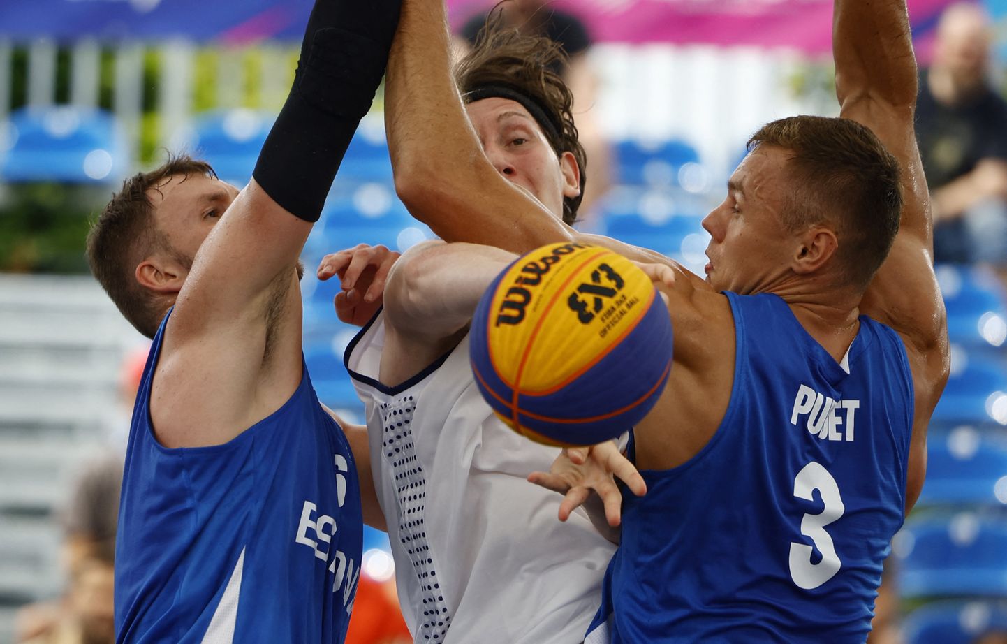 Eesti 3x3 korvpallimeeskond sai jagu maailmameister Serbiast.
