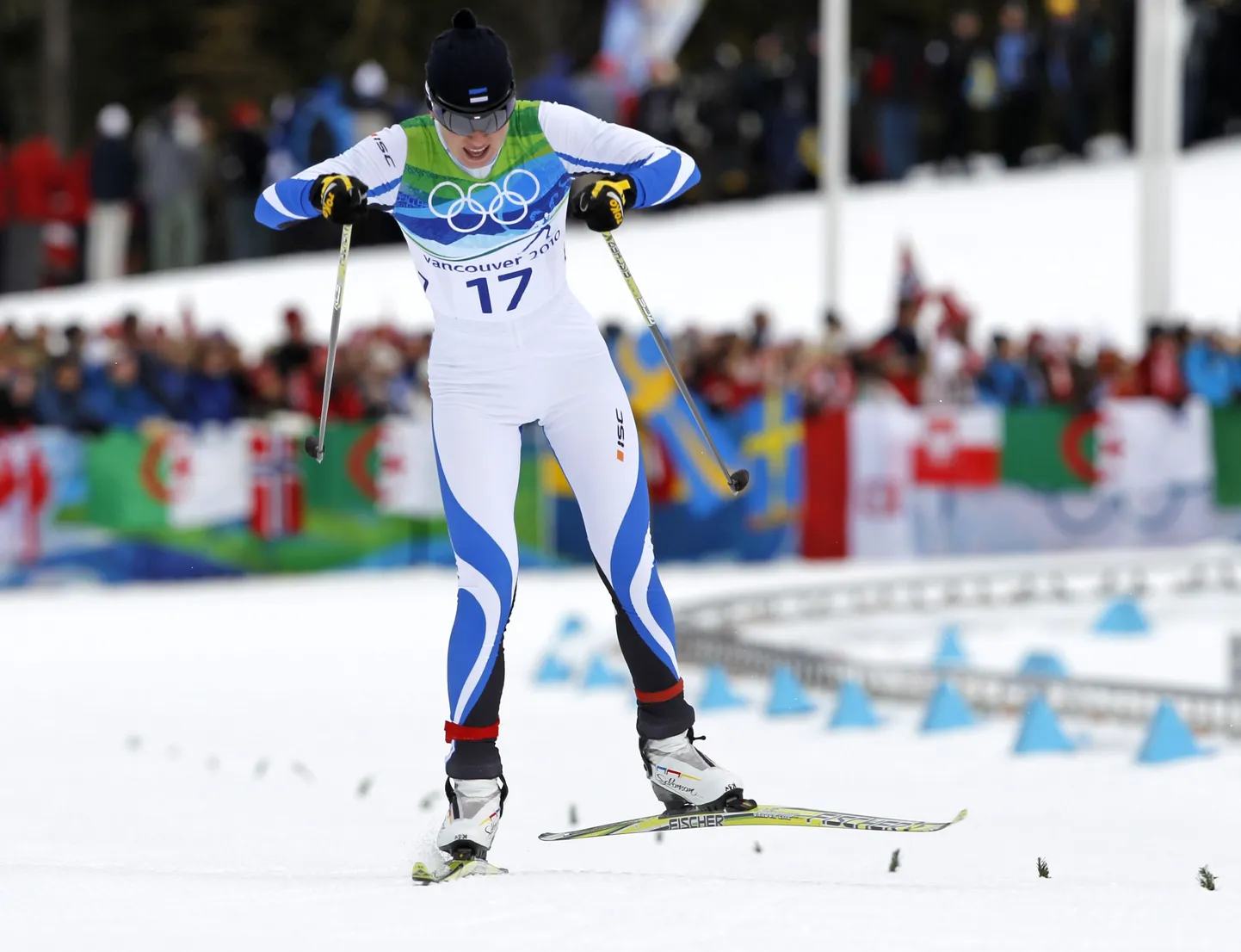 Kristina Šmigun-Vähi finišijoonel.