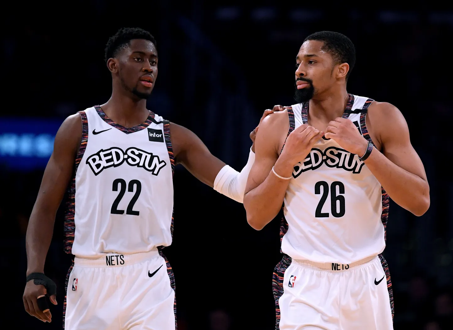 Spencer Dinwiddie (paremal)