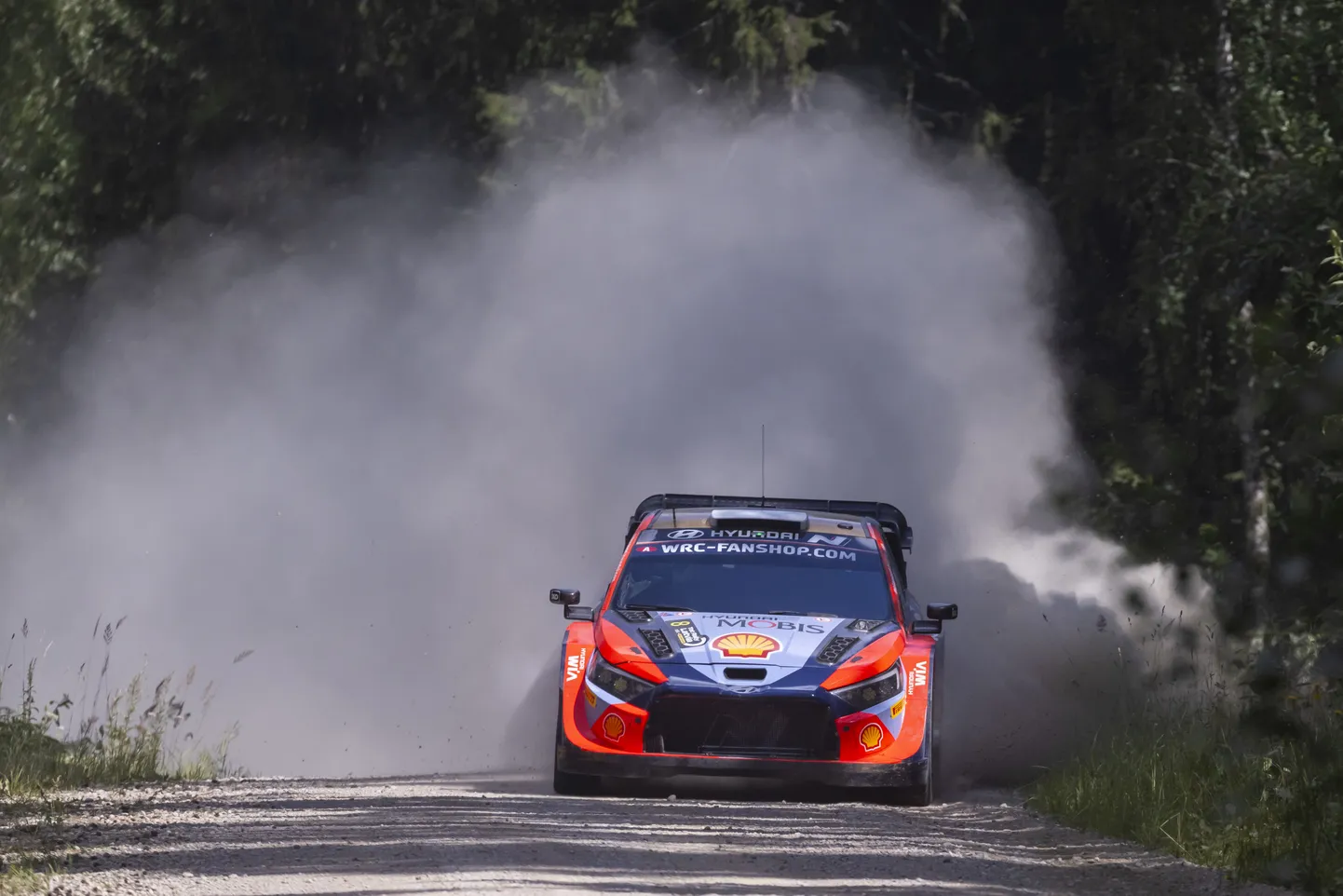 Ott Tänak ja Martin Järveoja Läti rallil.