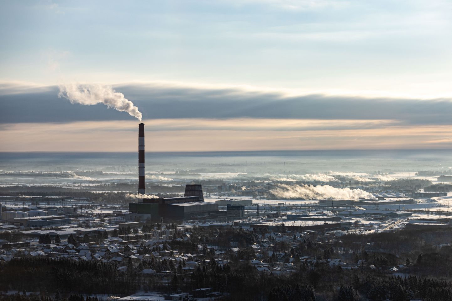 Iru elektrijaam. Pea kaks kolmandikku Eesti kasvuhoonegaasidest tuleneb energeetikast.