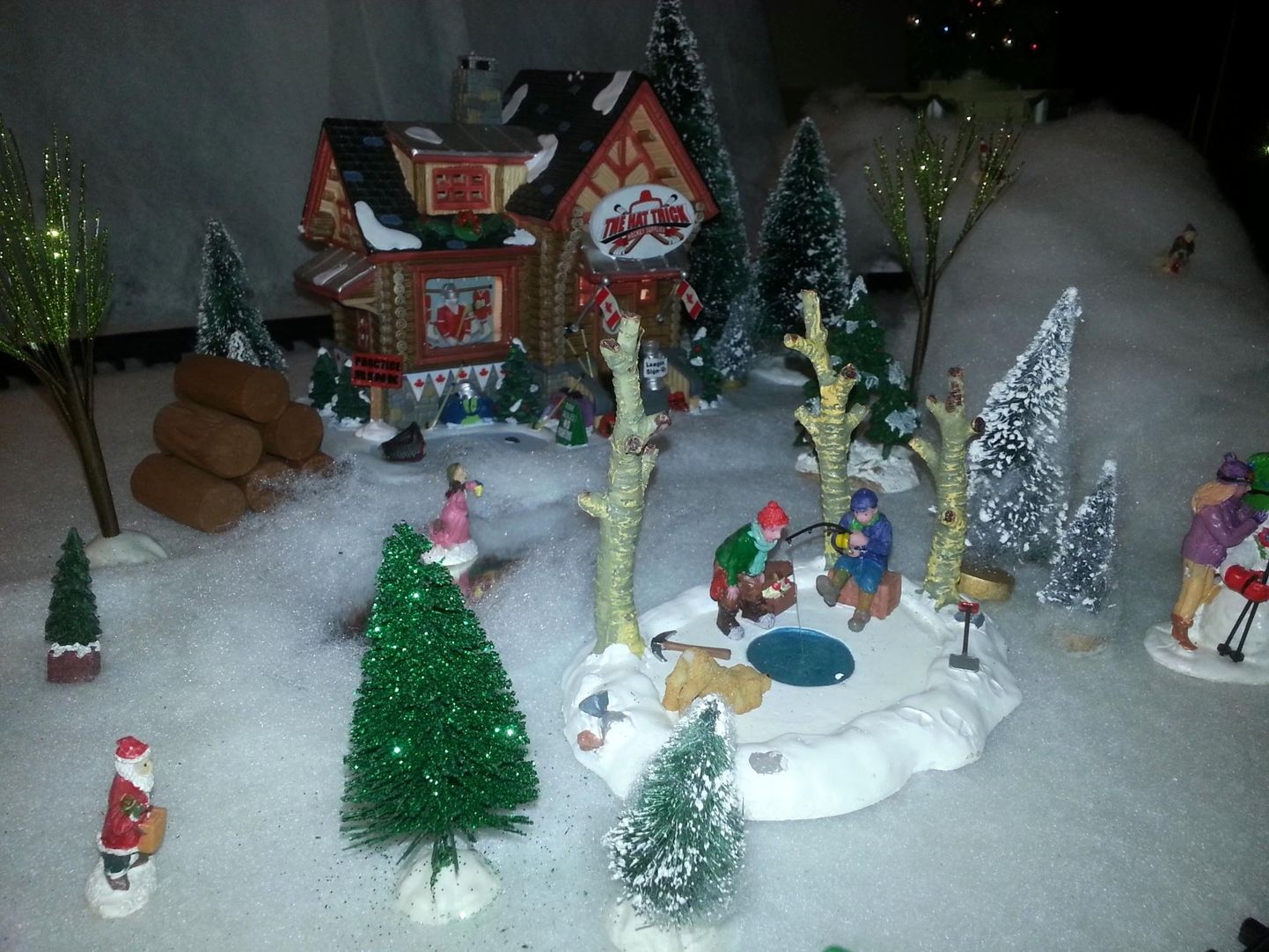 Rockvere jõuluküla valmib spetsiaalselt selleks tehtud maketi järgi.