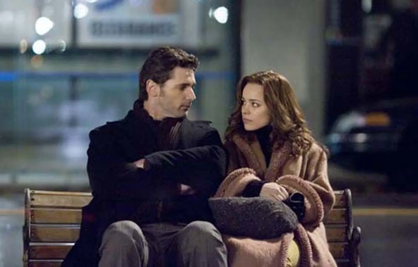 Romantiline armastusfilm "Ajaränduri naine".