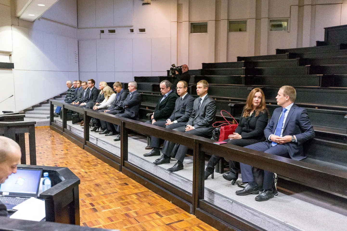 Viinamüügi kartelli esimene kohtuistung
