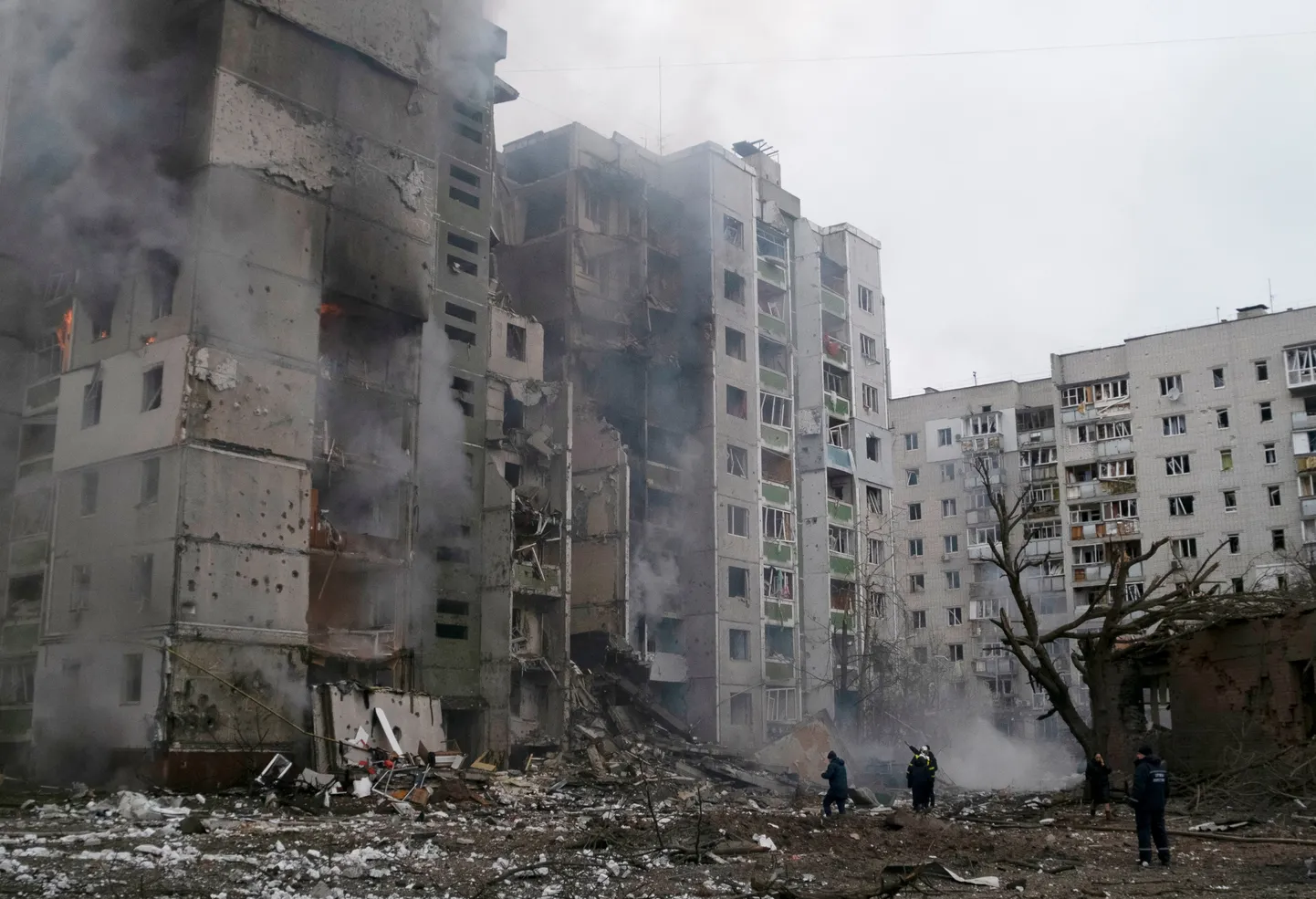 Vene vägede pommitabamuse saanud Tšernihivi elumaja.