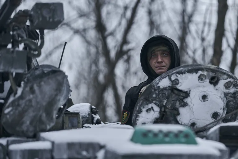 Ukraina sõdur Bahmuti rindejoonel. 12. veebruar 2023.