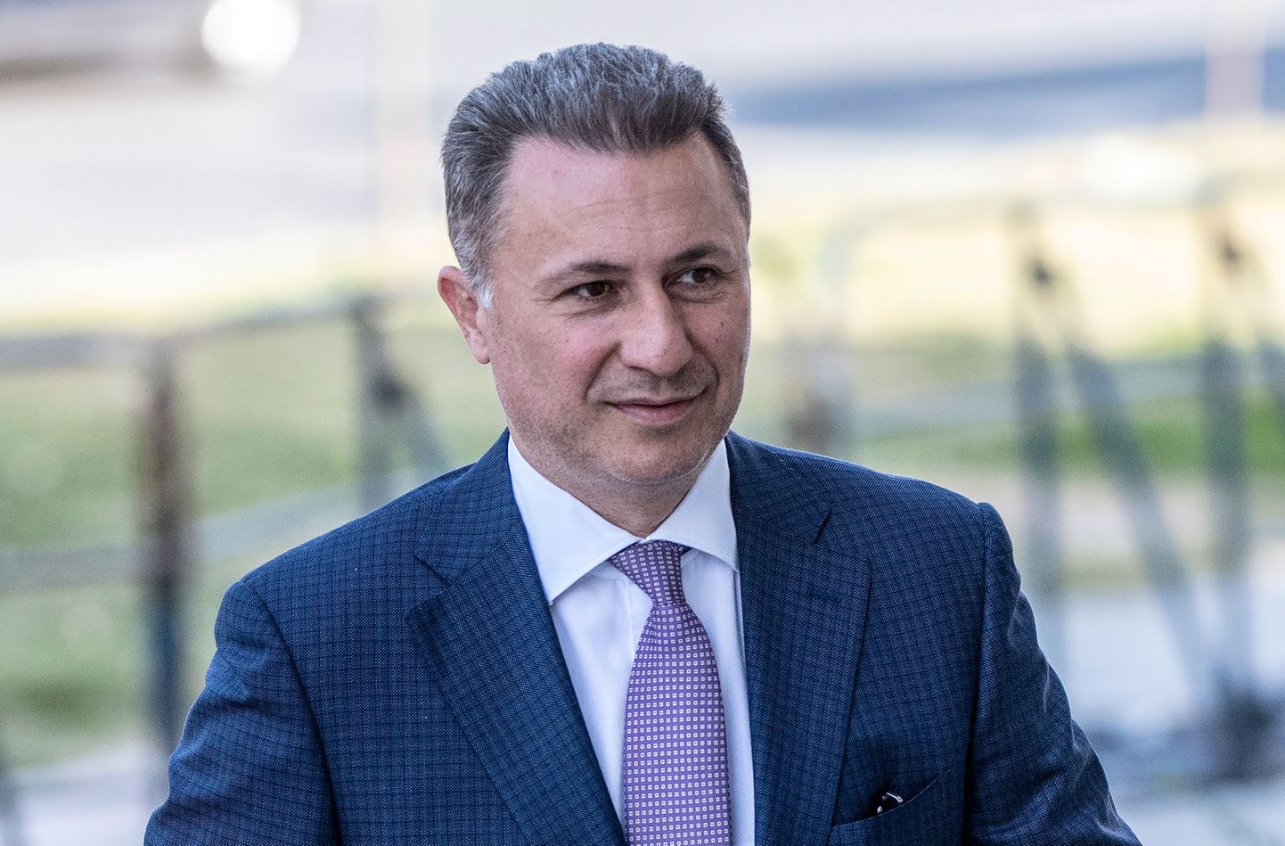 Makedoonia endine peaminister Nikola Gruevski saabumas kohtusse 5. oktoobril.