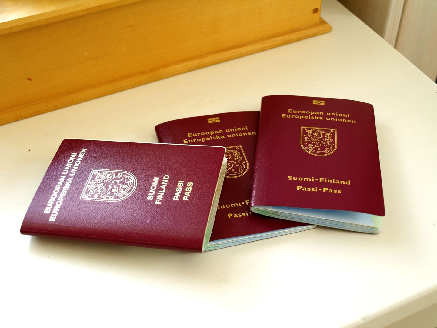 Soome passid laual virnas.