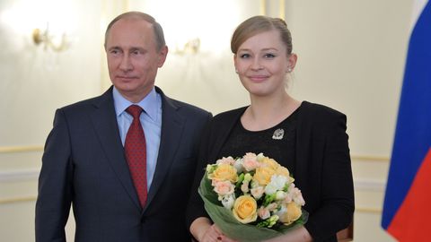 Русская актриса с эстонскими корнями, на которую положил глаз Абрамович, рассекретила  отца своих детей
