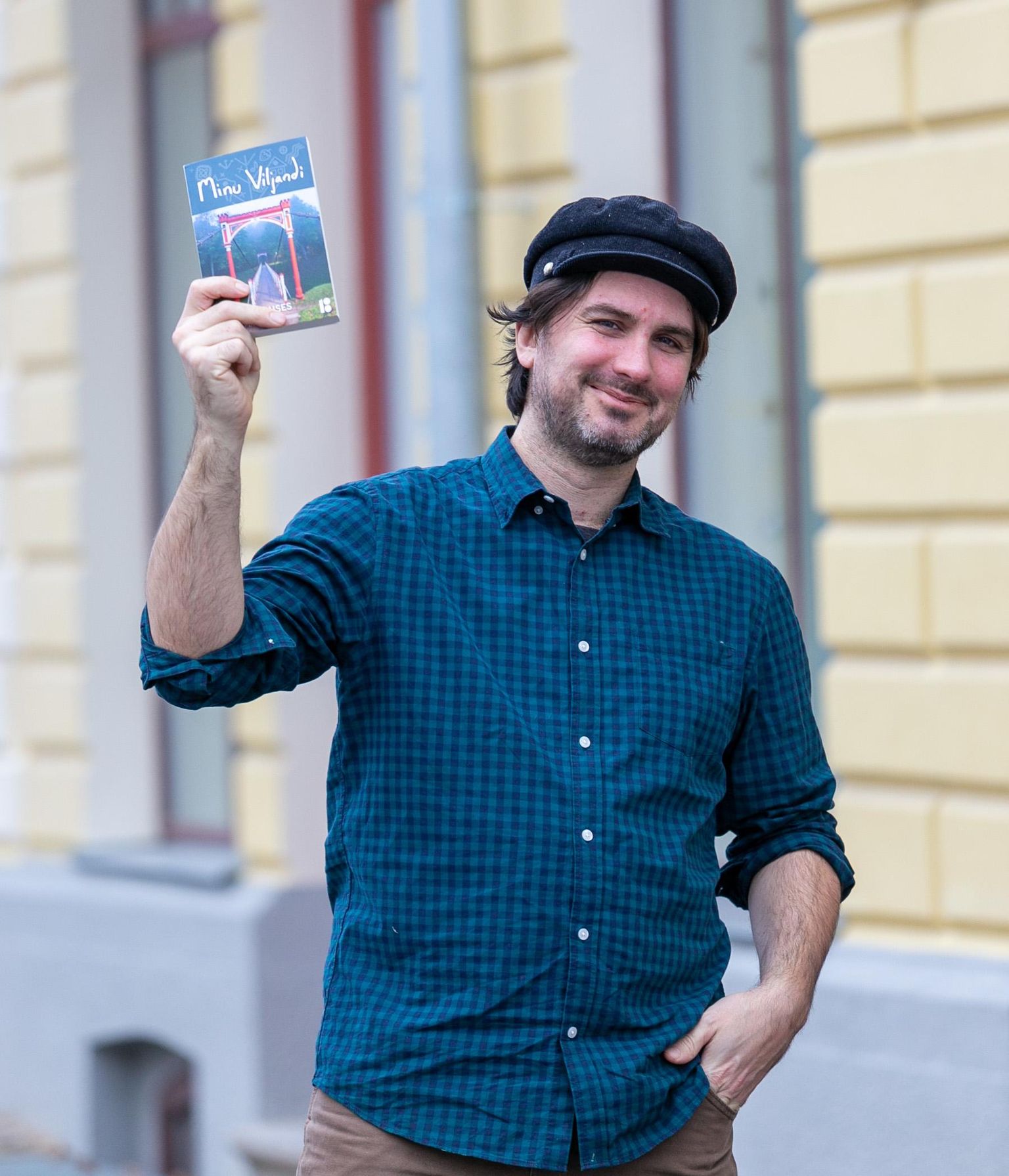 Justin Petrone teost «Minu Viljandi» laenati mullu Eesti raamatukogudest 4998 korda.