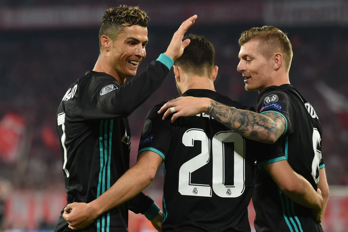Cristiano Ronaldol (vasakul) jäi 12. järjestikuses mängus värav löömata, kuid kaaslased eesotsas Marco Asensioga (keskel) tegid töö ära.