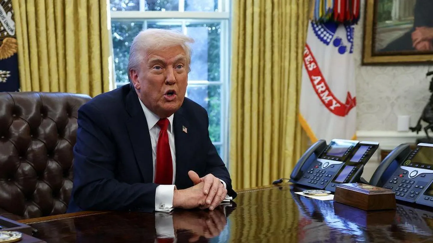 Трамп в среду подписал указ, по которому пошлины на автомобили начнут взимать через неделю.