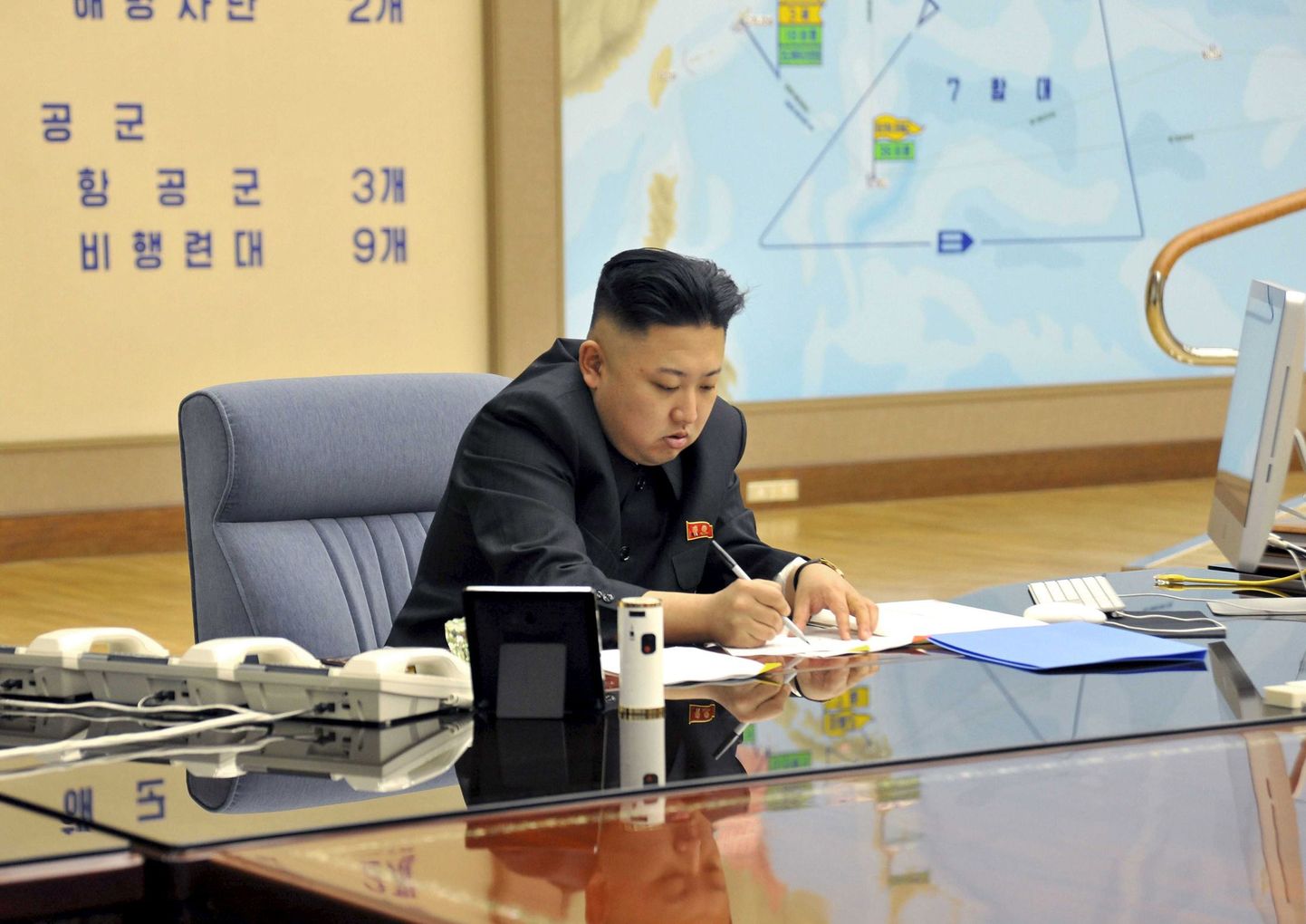 Kim Jong-un ja tema iMac