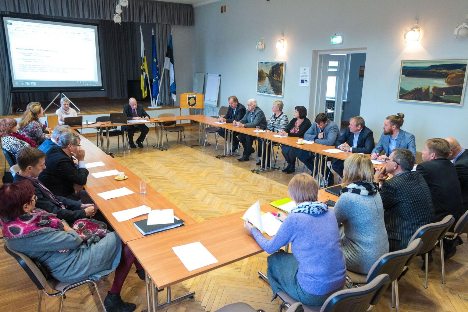 Volikogu esimene istung leiab aset kultuurimajas. Fotol eelmine volikogu.