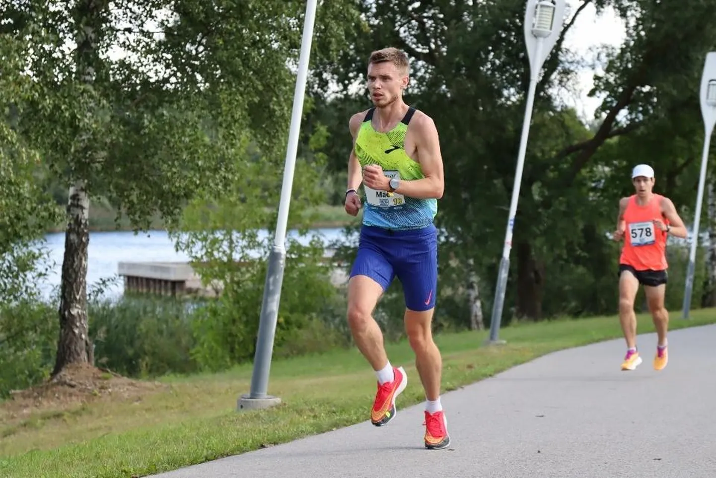 Pärnumaa tänavuseks maanteejooksu meistriks krooniti Karl Mäe.