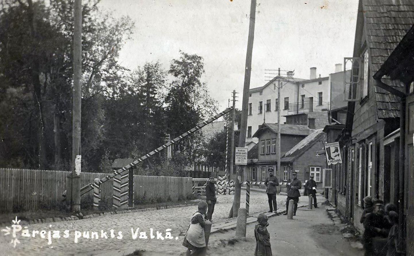Vaade Sepa/Seminara tänava piiripunktile 1930. aastate algul Läti poolelt.