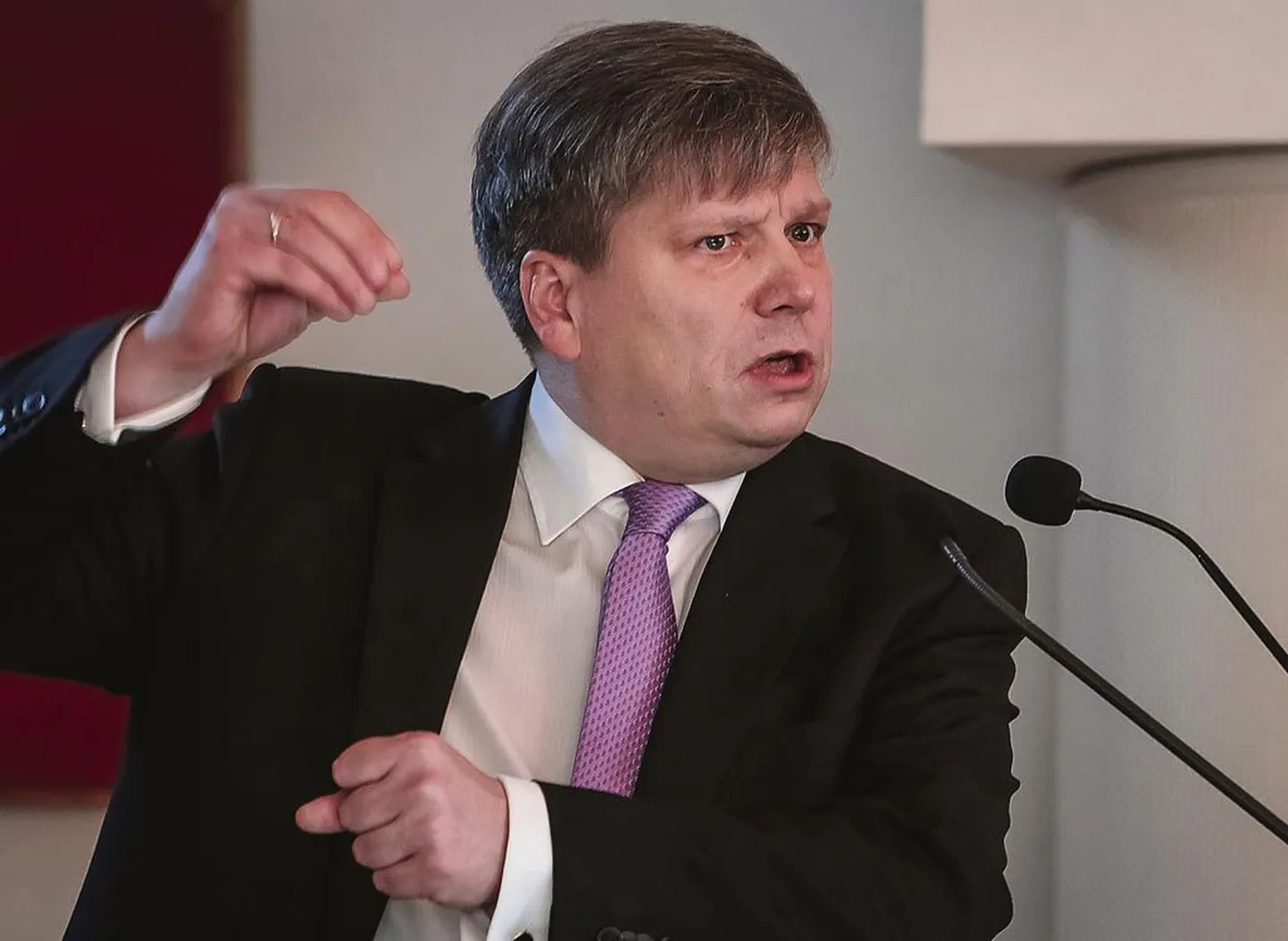 Regionaalminister Siim Valmar Kiisler.