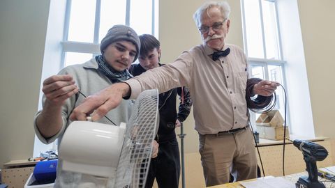 Tallinna ehituskoolis tehti valmis võimas Goldbergi masin