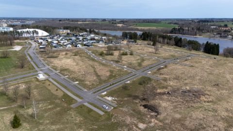 Viljandi müüs mõne päevaga poole miljoni euro eest kinnistuid