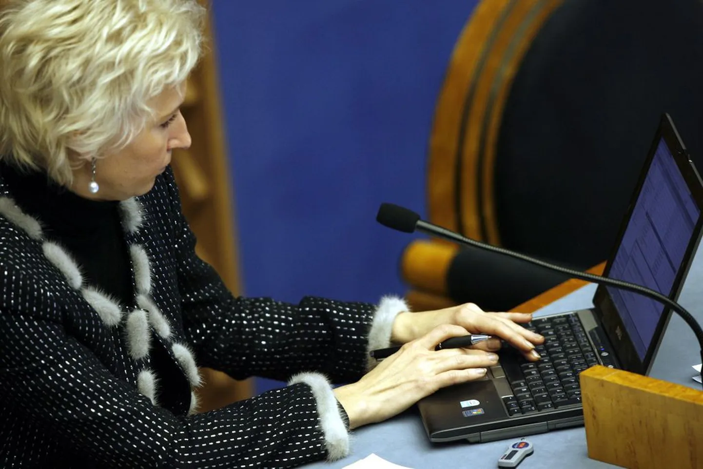Riigikogu aseesimees Kristiina Ojuland..