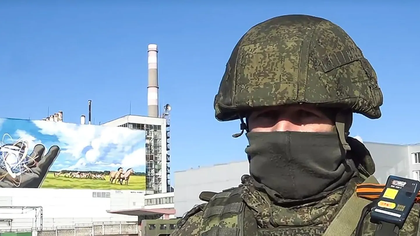 Российские войска окружили станцию по периметру