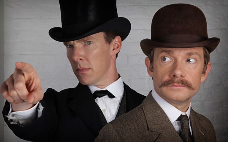 Benedict Cumberbatch Sherlock Holmesi ja Martin Freeman Dr. John Watsonina