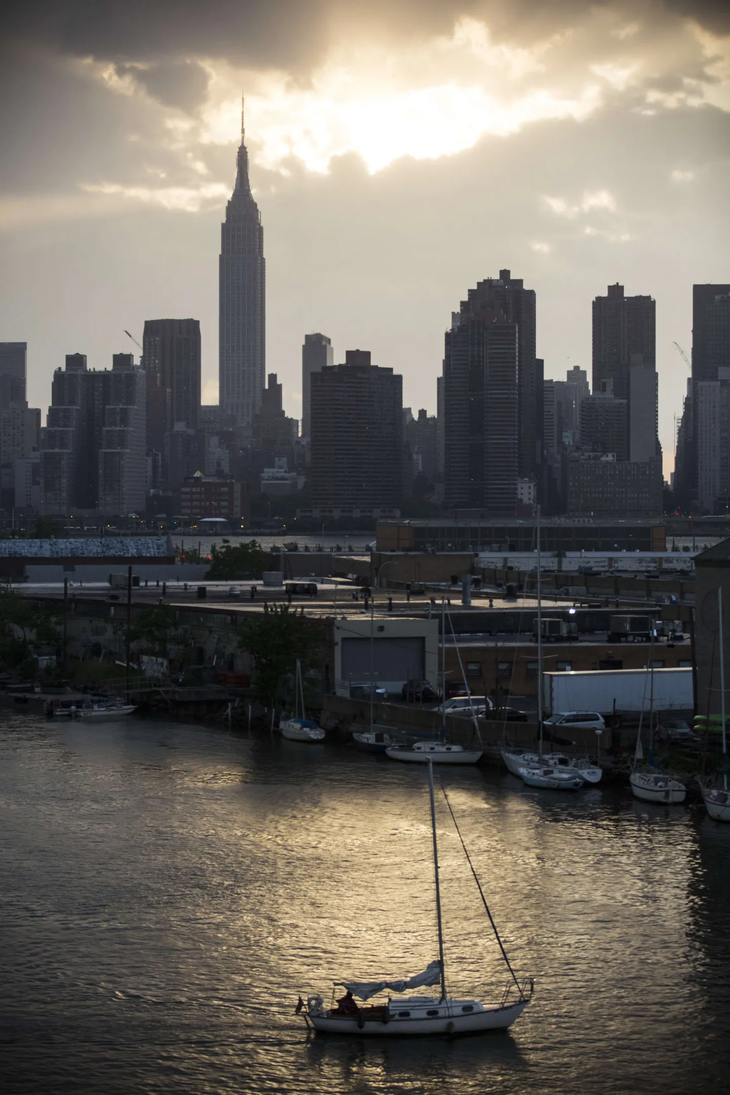 New Yorgi siluett.