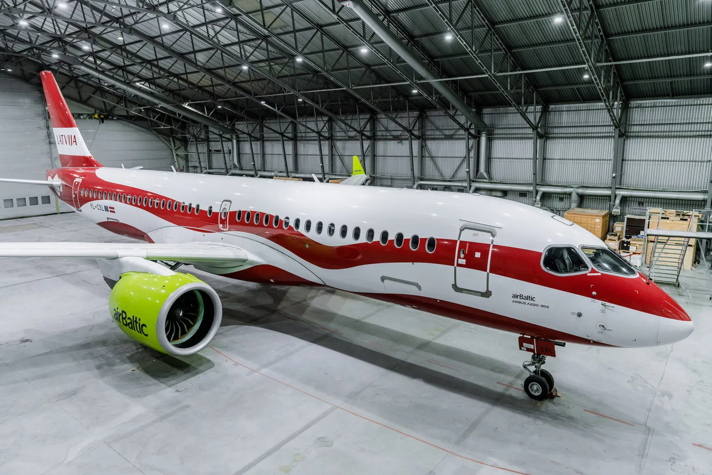Самолет airBaltic олимпийской сборной Латвии