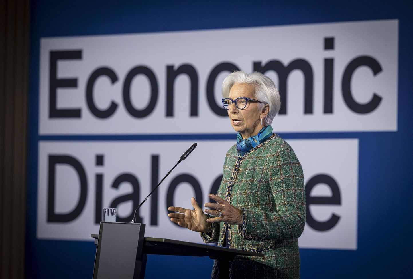 Euroopa Keskpanga juht Christine Lagarde tunnistas, et ta poeg ei kuulanud teda ja kaotas krüptovarades kõvasti raha