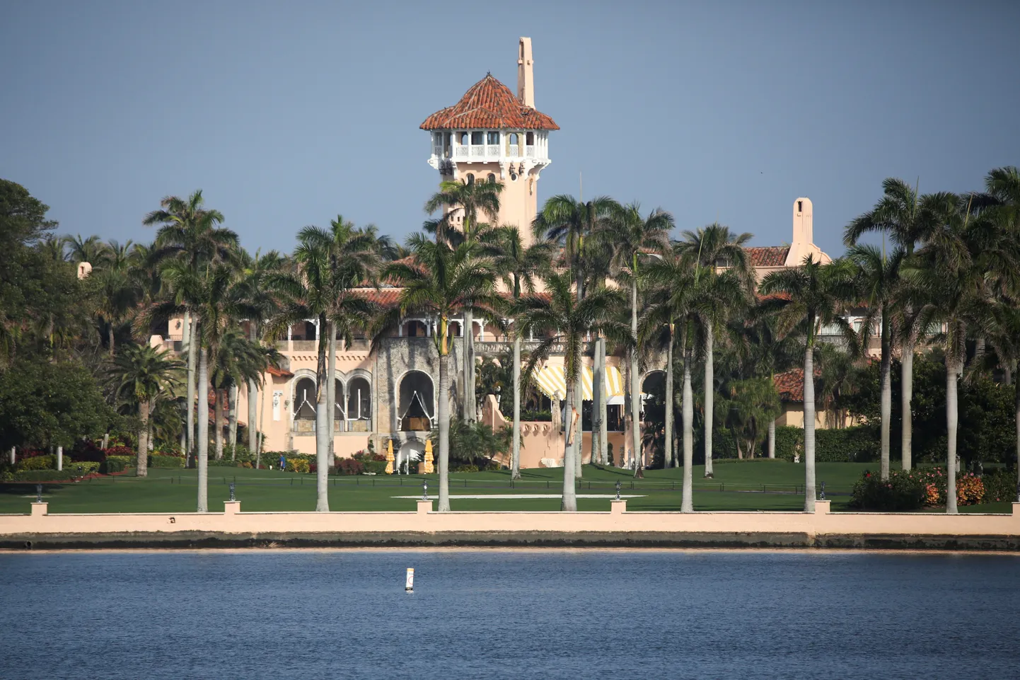 President Donald Trumpi Mar-a-Lago valdus.