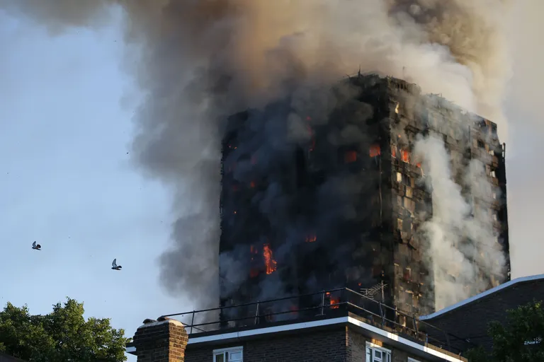 Londoni Grenfell Tower leekides