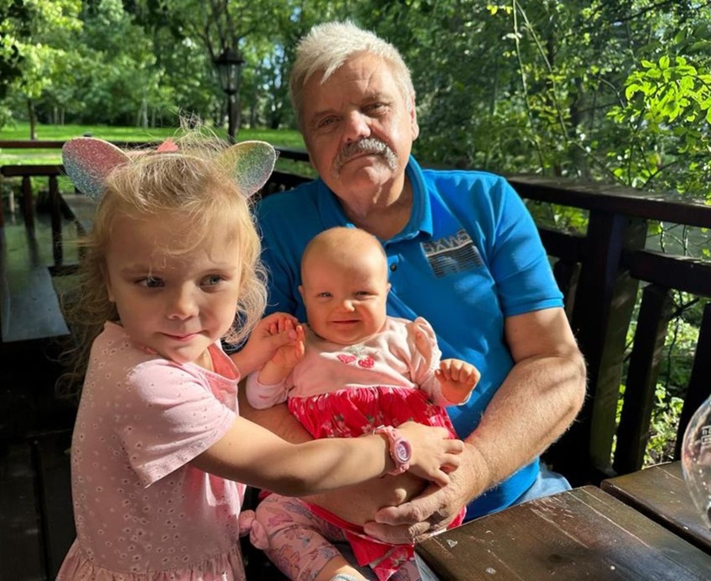 Üks fondi värsketest abisaajatest on 63-aastane isa ja vanaisa Raivo Kukemilk (pildil). Maovähk diagnoositi tal 2020. aastal.