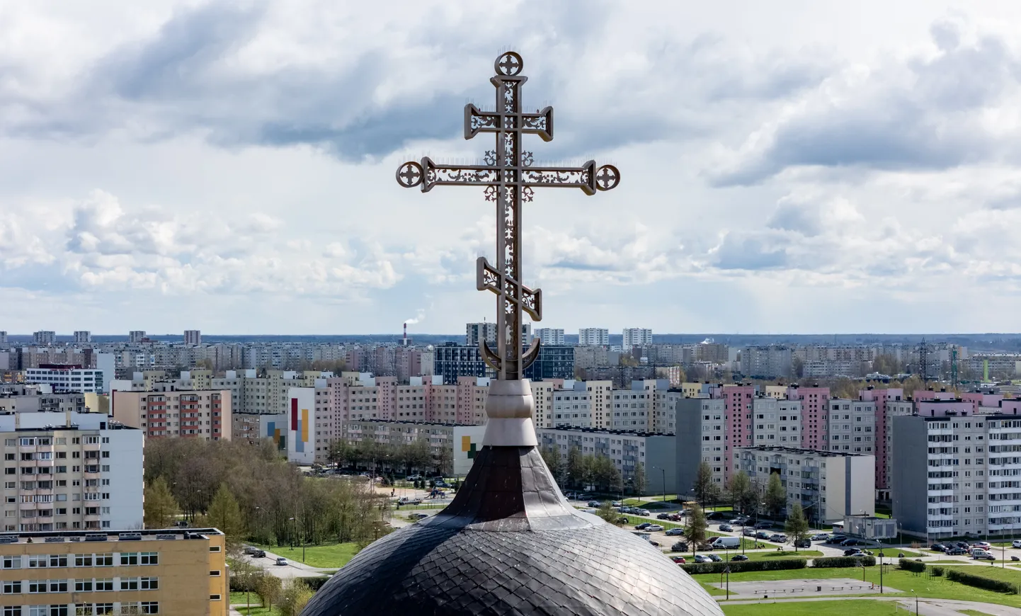 Moskva patriarhaadile alluv vene õigeusu kirik Talllinnas Lasnamäel.