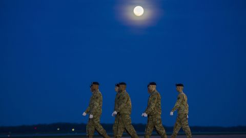 Tagasi eelmisse kümnendisse: NATO arutab Afganistani lisavägede saatmist