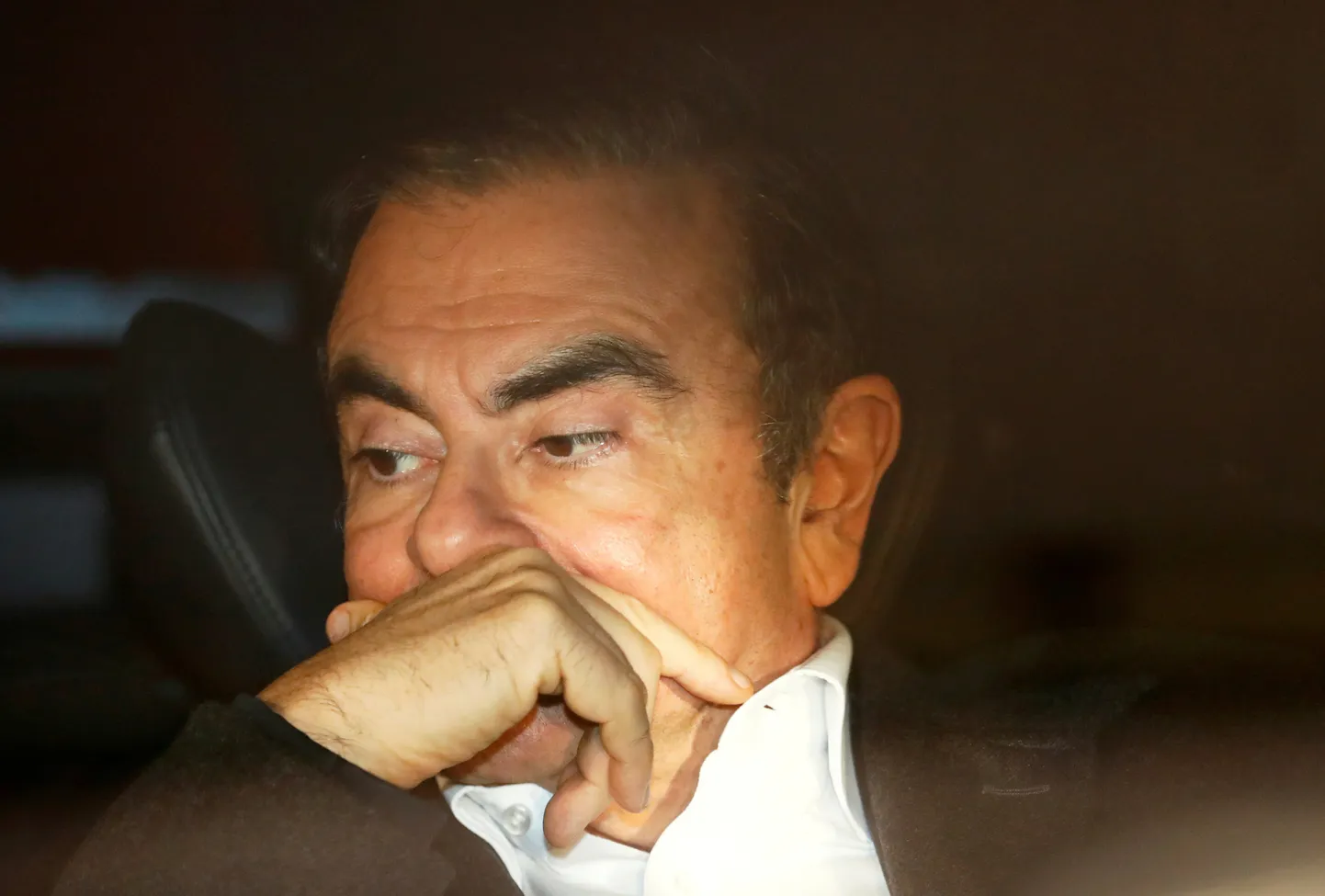 Karloss Gosns