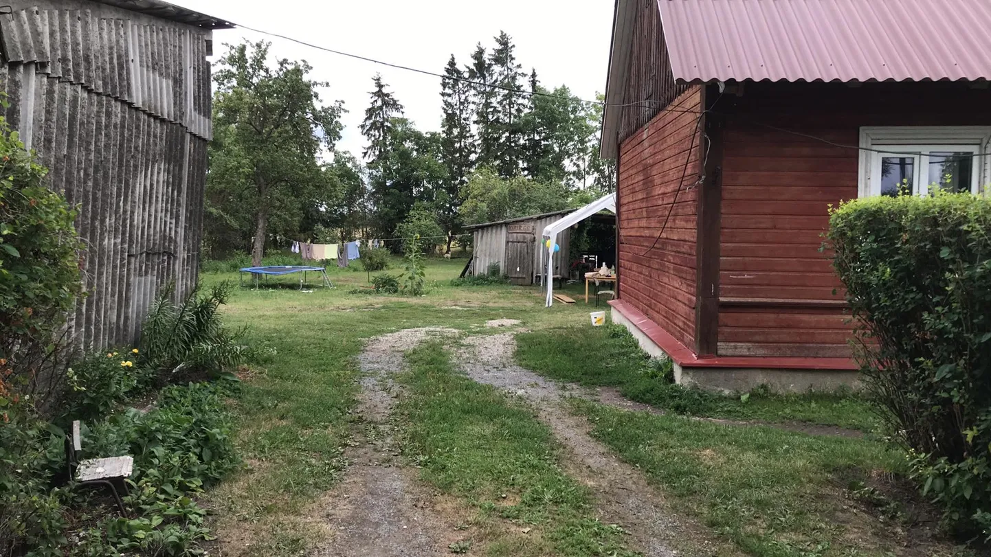 Дом, во дворе которого начались приведшие к трагедии события.
