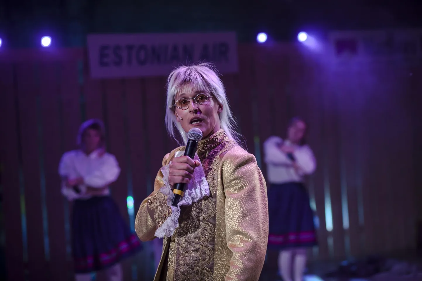 Tõnis Niinemetsa Onu Bella.