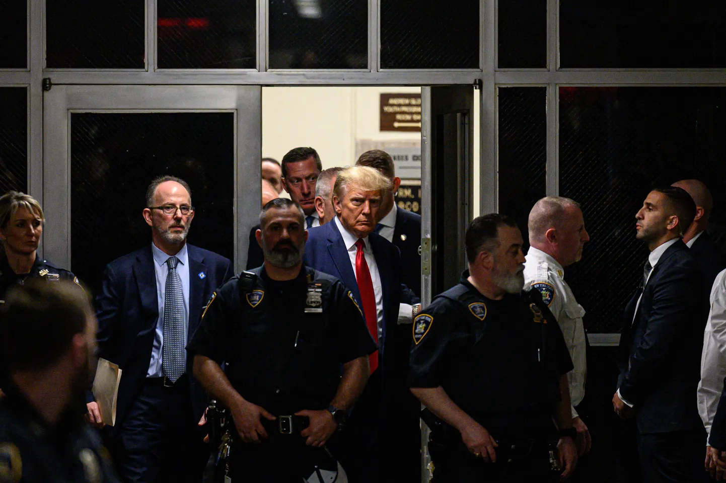 Donald Trump sisenemas Manhattani kohtumajja 4. aprillil.