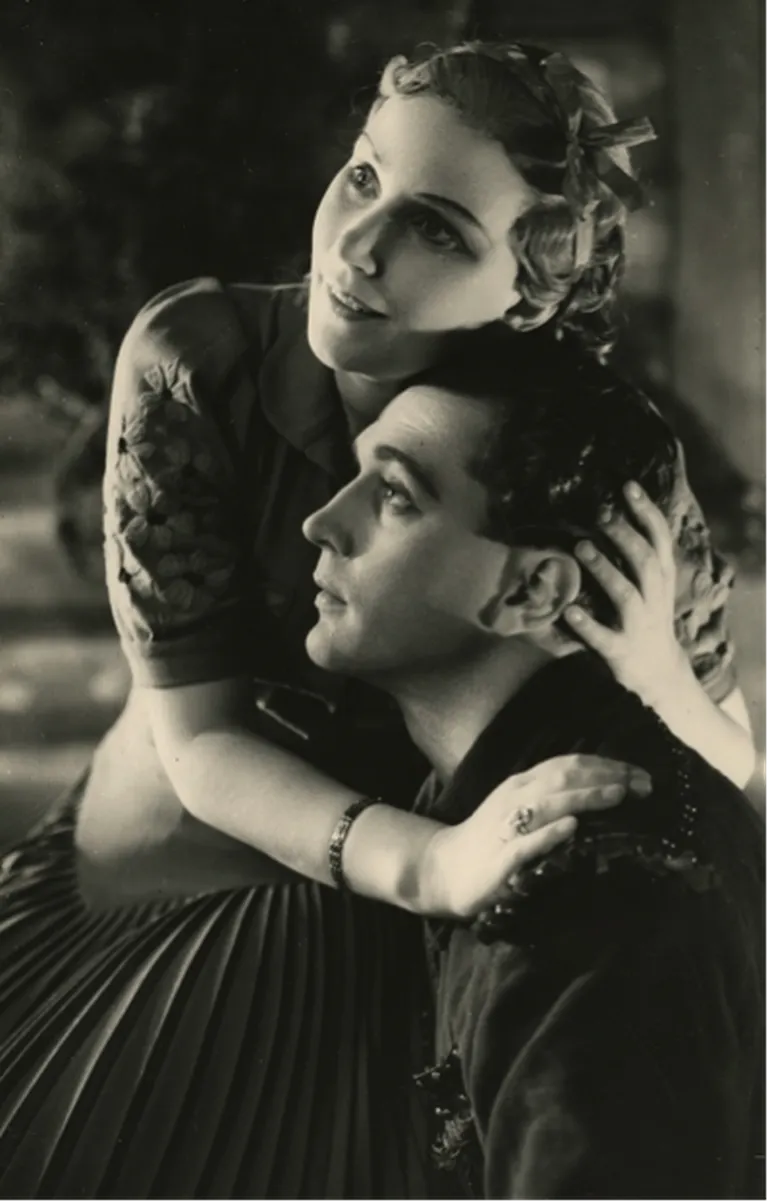 Reprofoto. «Rose-Marie» (Rudolf Frimli, Herbert Stothart). Estonia, 1938. Rose-Marie - Els Vaarman, Jim Kenyon - Hugo Sutt., ETMM _ Fk 14/d, Eesti Teatri- ja Muusikamuuseum