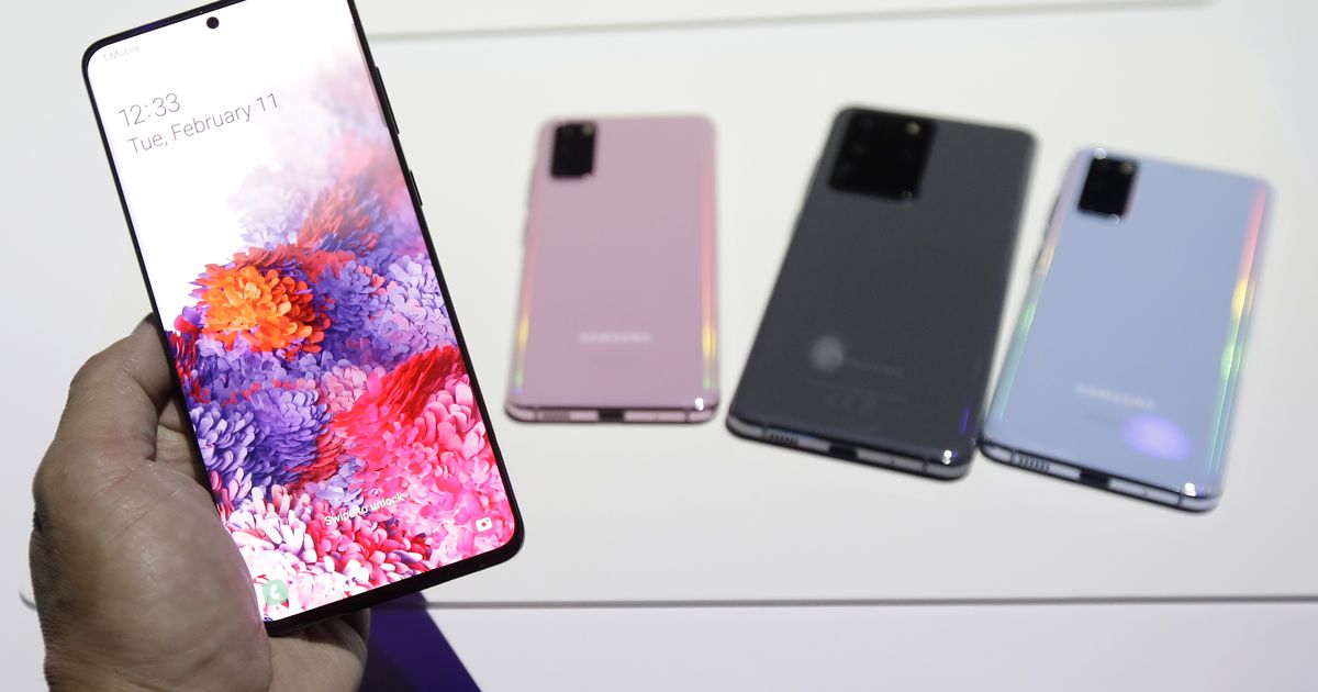 Компания Samsung напугала пользователей странными оповещениями на их ...