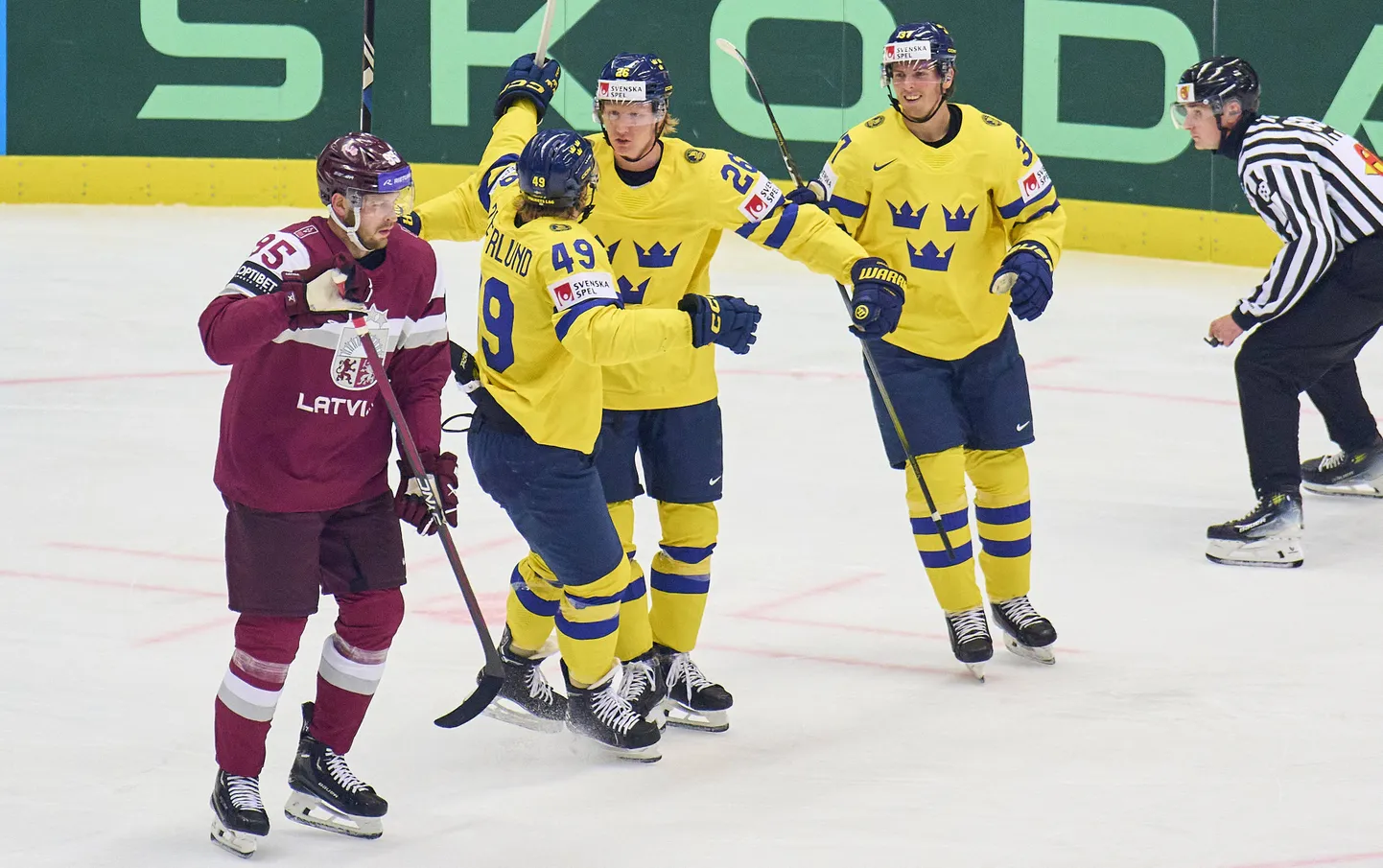 Fabian Zetterland (nr 49) viskas Rootsi kasuks kaks väravat ning aitas kõvasti kaasa rekordilisele saavutusele, kui 26 sekundiga viskasid rootslased kolm väravat.