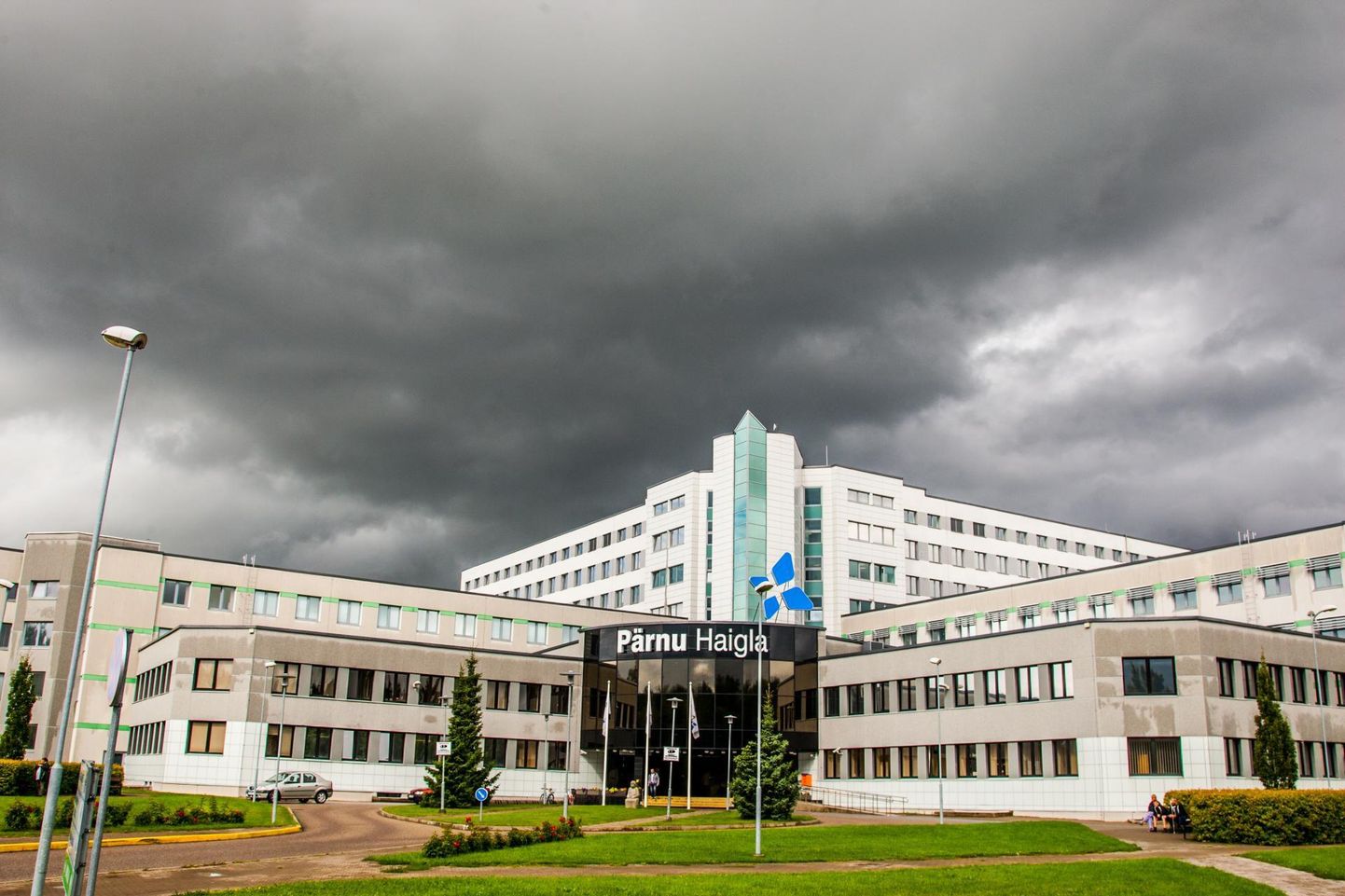 Täna nimetas Pärnu linnavalitsus sihtasutuse Pärnu Haigla nõukogu liikmeks neljaks aastaks Põhja-Eesti regionaalhaigla ravitöö direktori Helis Pokkeri.