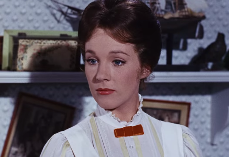 Mary Poppins. Julie Andrews