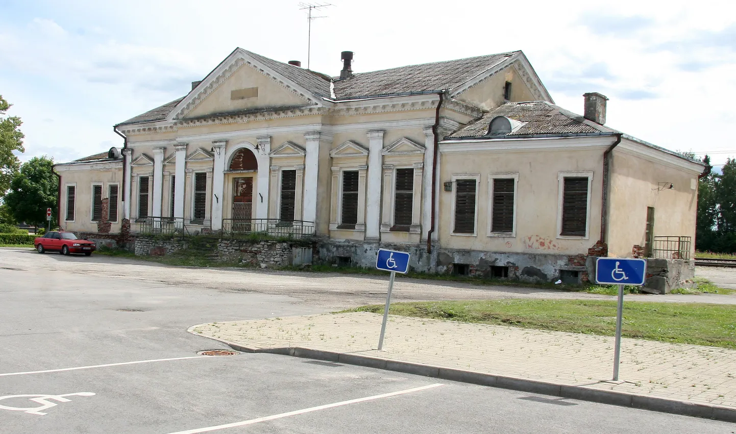 Йыхвиский железнодорожный вокзал.