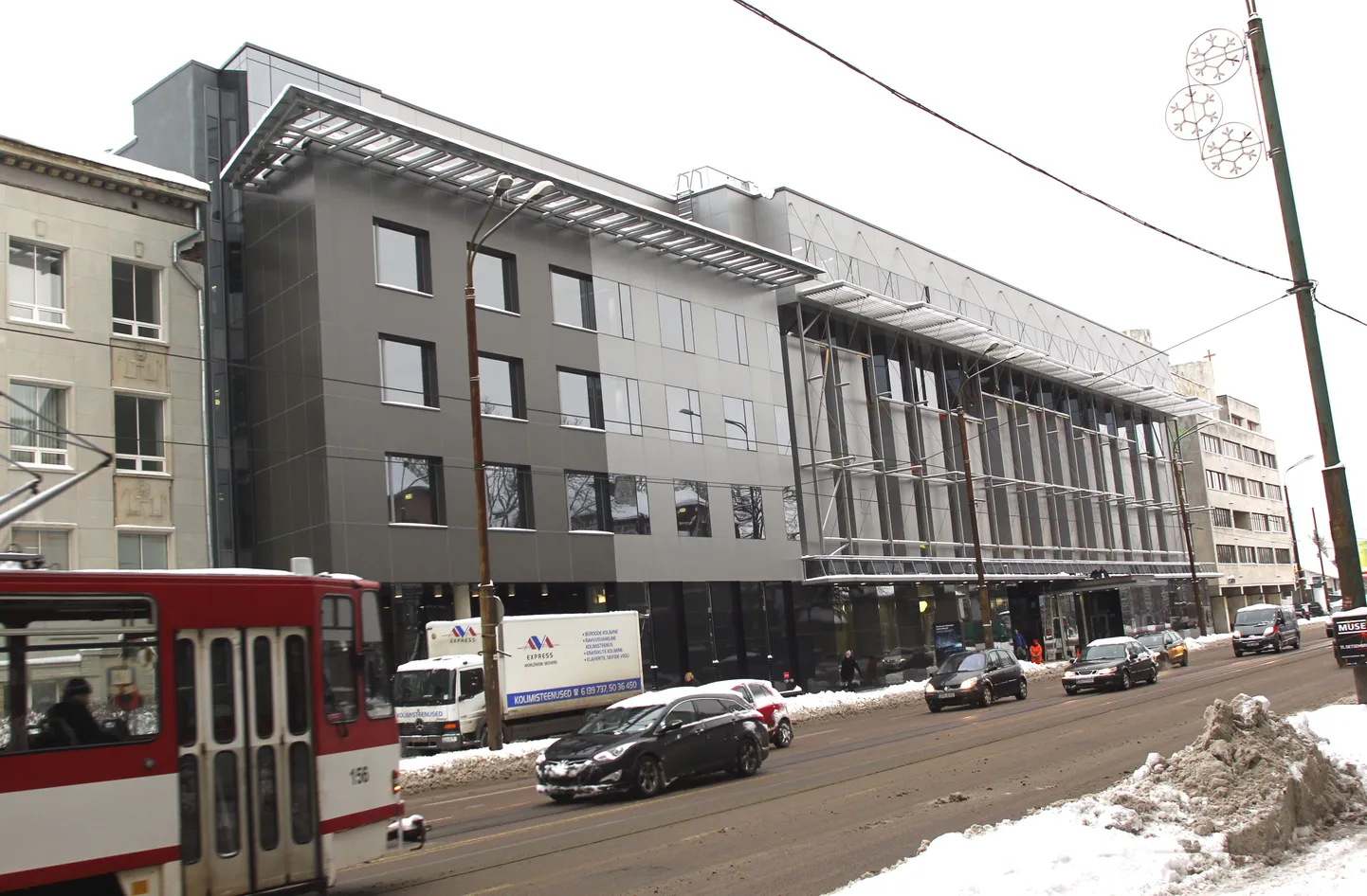 Tallinna Ülikooli Astra hoone mõni päev enne avamist.