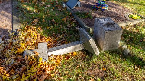 JUHTKIRI ⟩ Hauarahu ei kaitsta vägivallaga