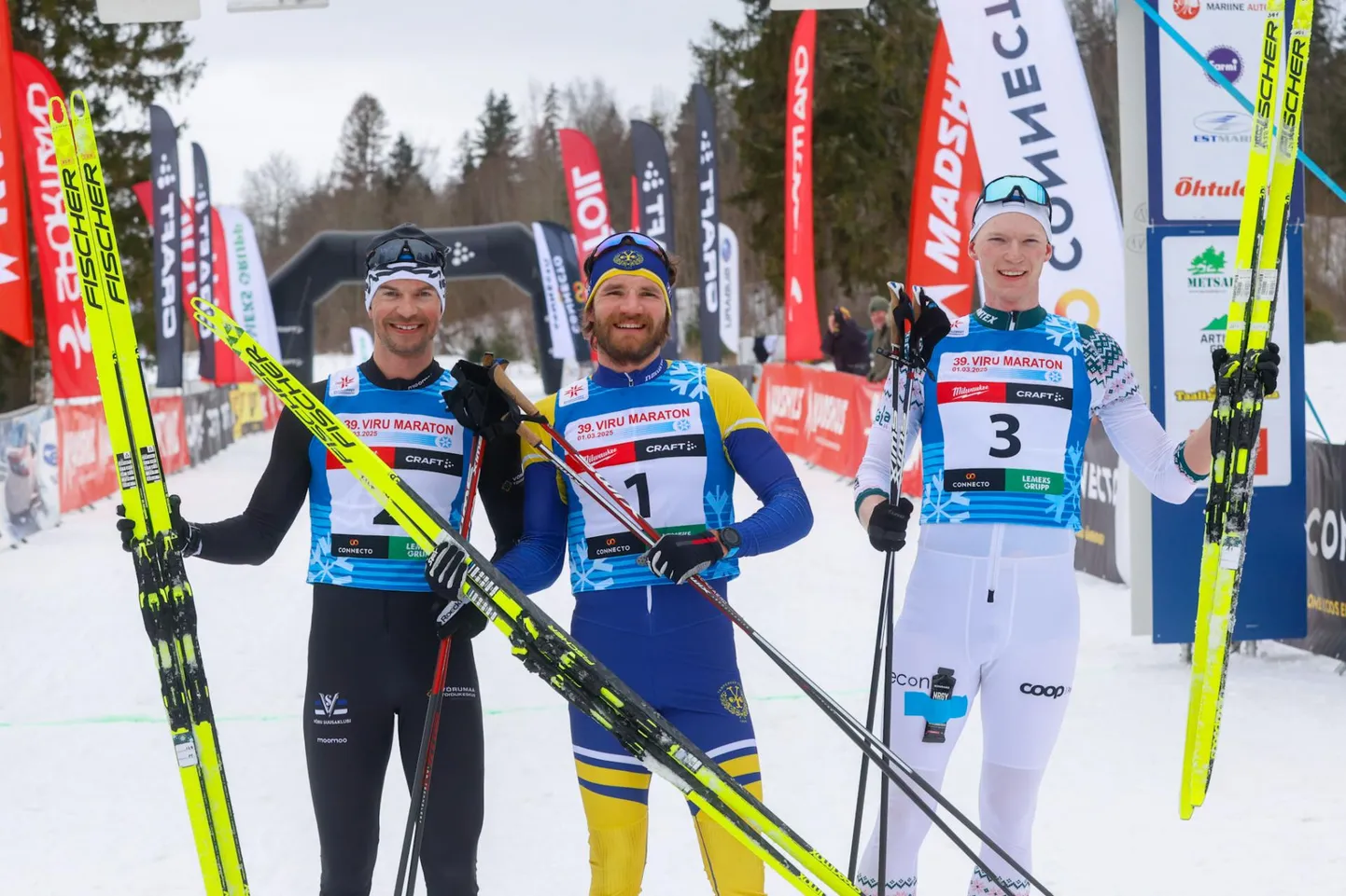 Viru maratoni esikolmik. Vasakult Raido Ränkel, Marko Kilp ja Albert Unn.
